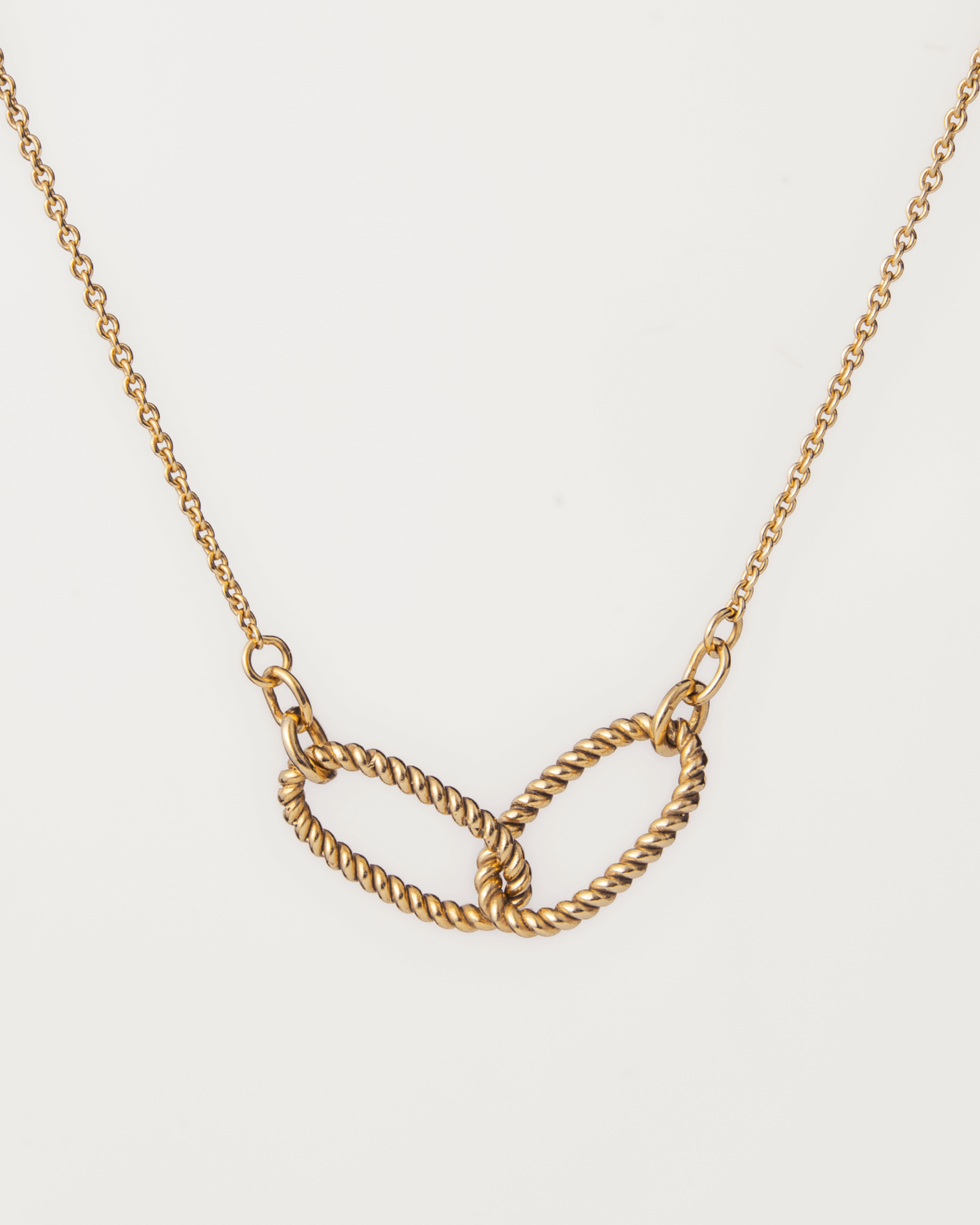 gallery-mini-link-necklace-14k-gold_scaled